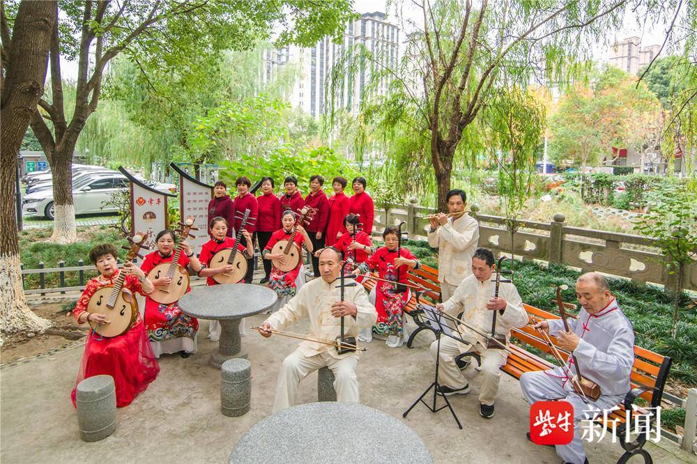 八戒体育-浙江杭州办银龄电竞赛老人乐享晚年(今年计划招募7000名银龄讲学教师)