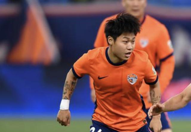 足协杯-罗森文贴地斩海牛2-1晋级下轮对阵蓉城(足协主要领导陈戌源被查)