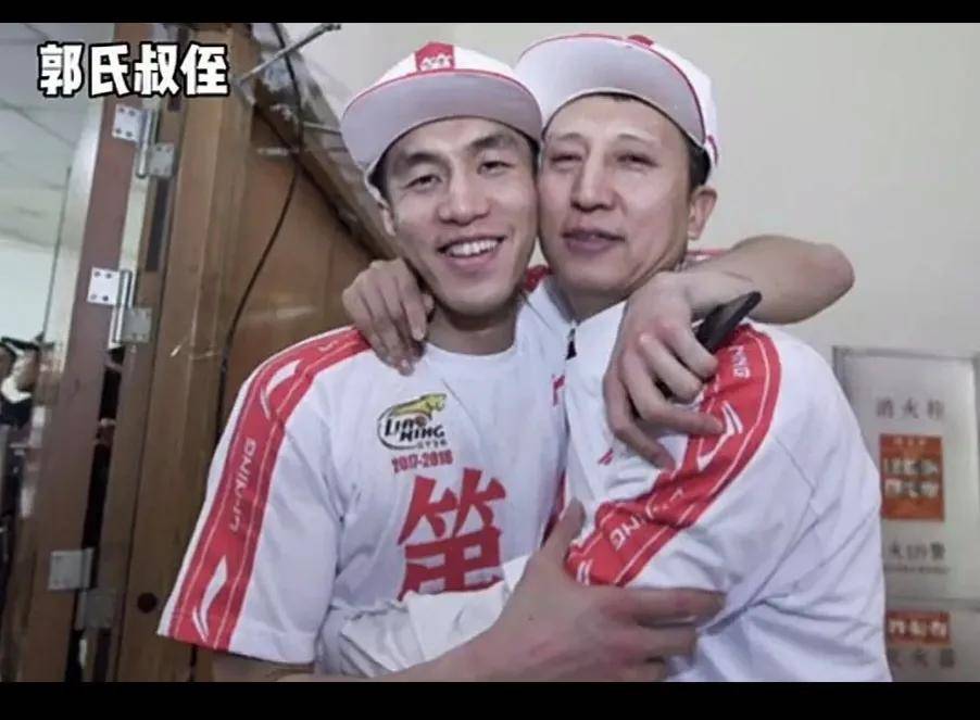 八戒体育-广州男篮官宣：北大男篮球员管子煜加盟广州队(广州男篮队长)