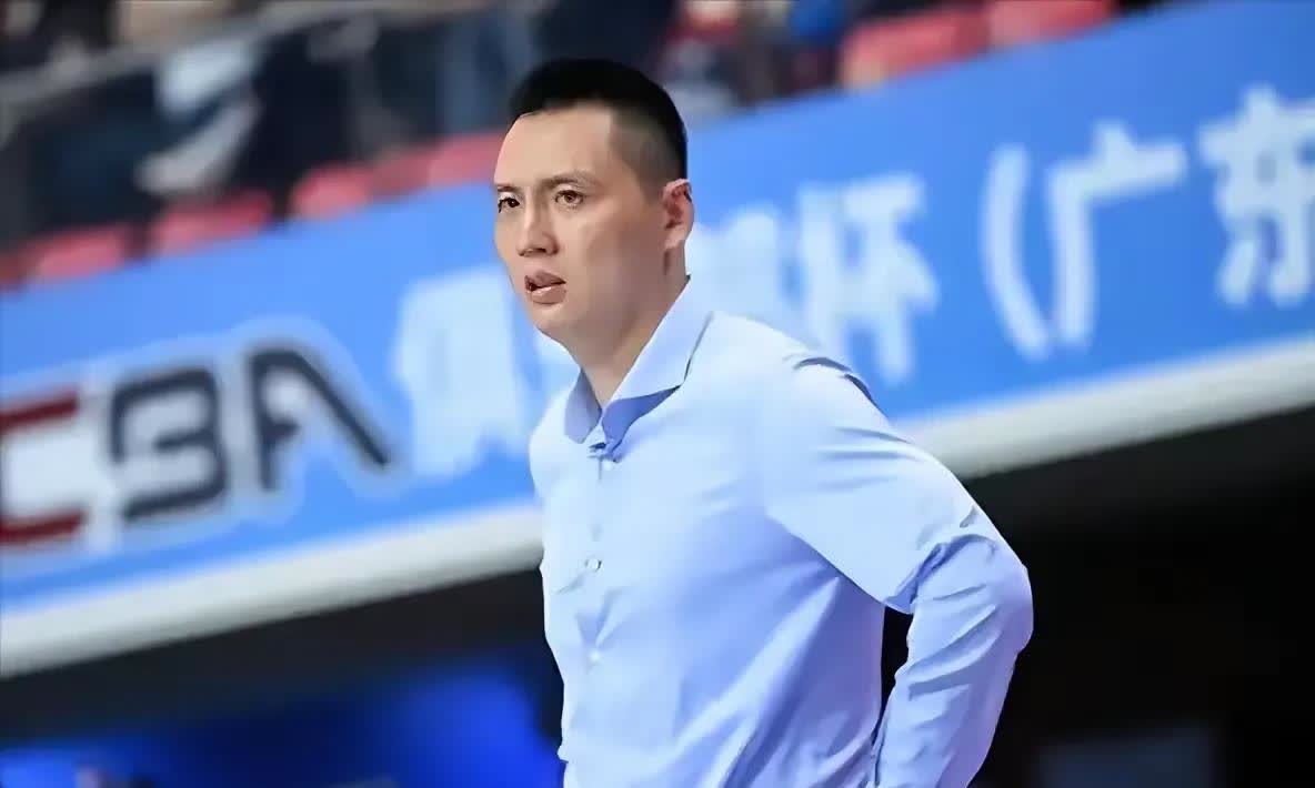 主教练表态球队性格需改变，期待更好结果(主教练表态球队性格需改变,期待更好结果的句子)